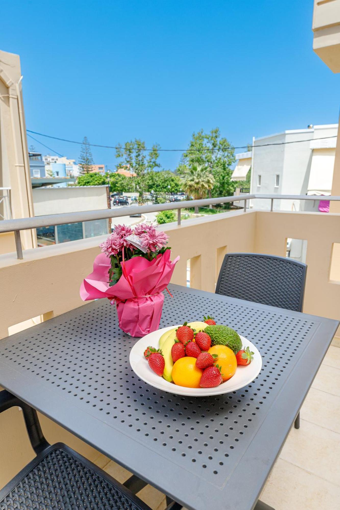 Sun Beach Apartments Káto Daráco Kültér fotó